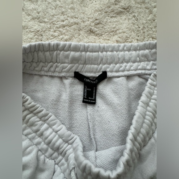 Sweatpants - Picture 2 of 2